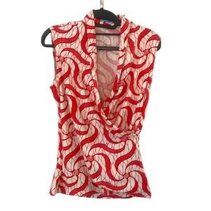 J McLaughlin Sleeveless Drape Neck Top Red‎ White Swirl Print Size M